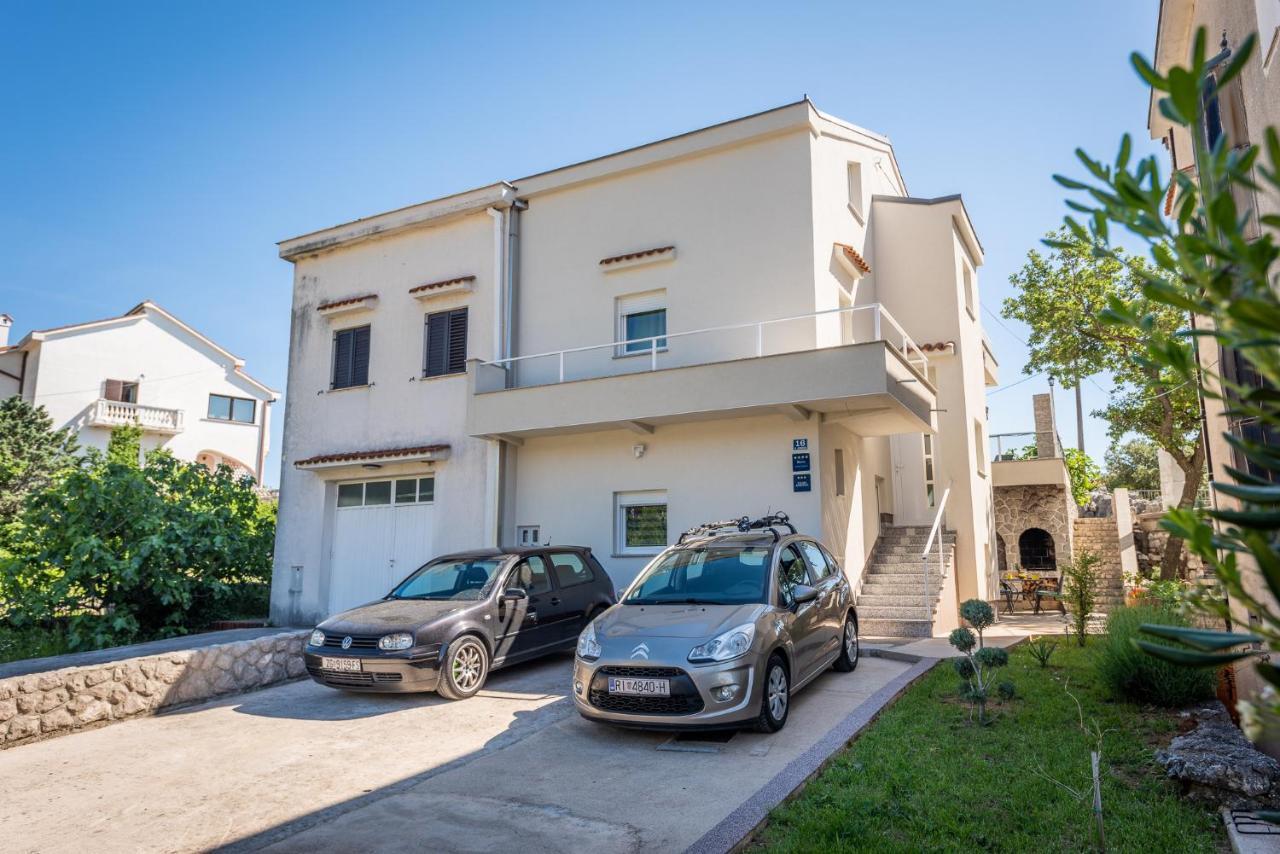Apartments Omorfia Kraljevica Exterior photo